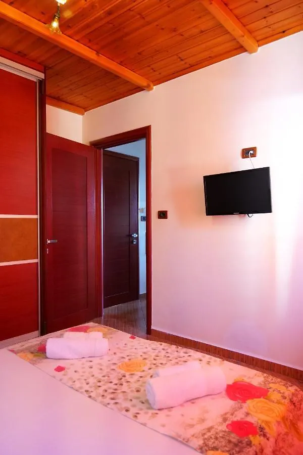 Villa Crystal Sarande Apartment