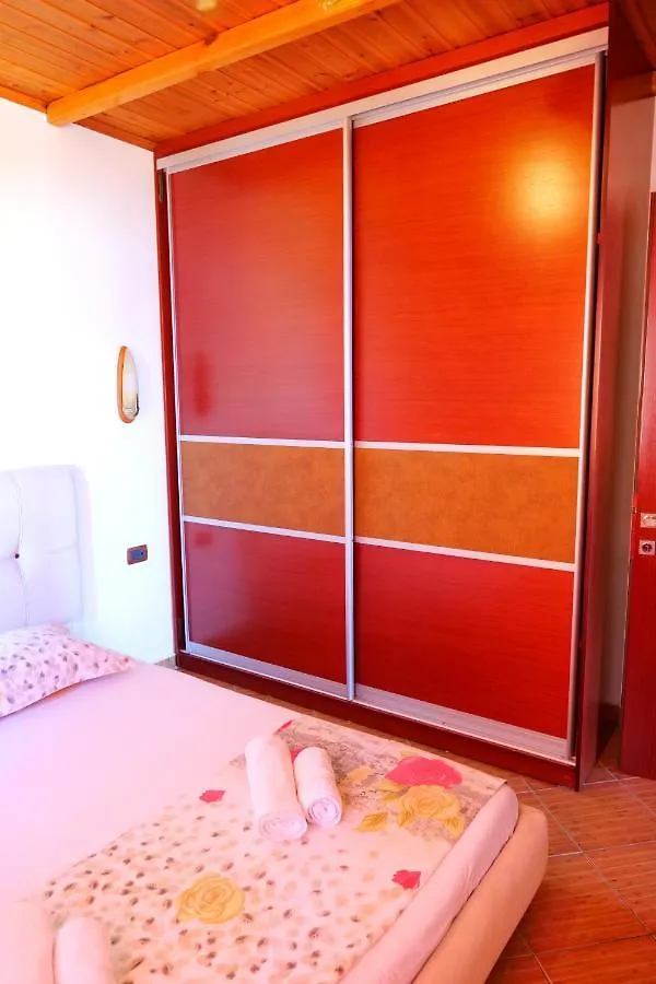Villa Crystal Sarande Apartment